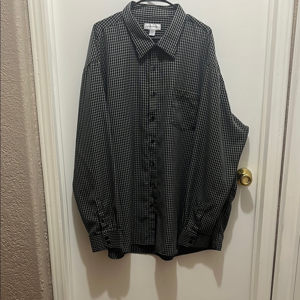 Croft & Barrow Black Casual Button Down Shirt with Relaxed Fit